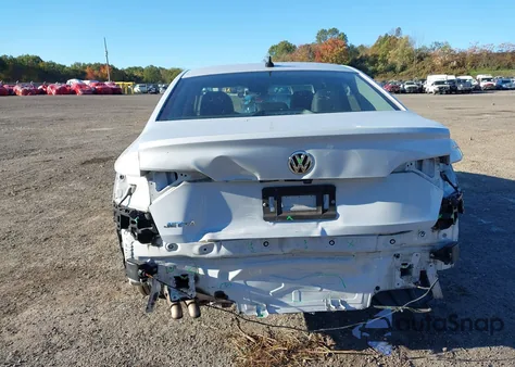 2019 Volkswagen Jetta 1.4T Sel from USA, damaged, VIN 3VWE57BU7KM062346